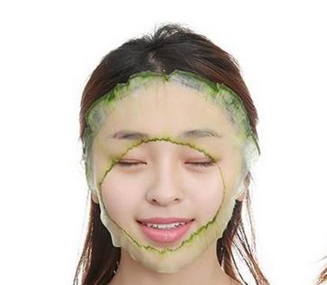 黄瓜敷脸能祛斑吗？黄瓜敷脸有祛斑功效吗？