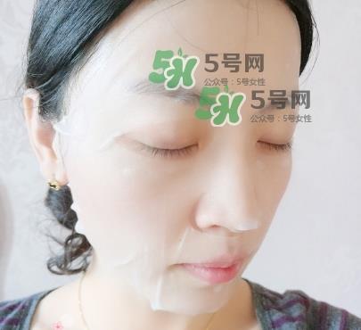 自然堂冰川水水光面膜好用吗_适合多大年龄
