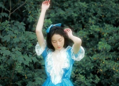 ​形容自己读书少的说说 后悔没读书的说说(精选18句)