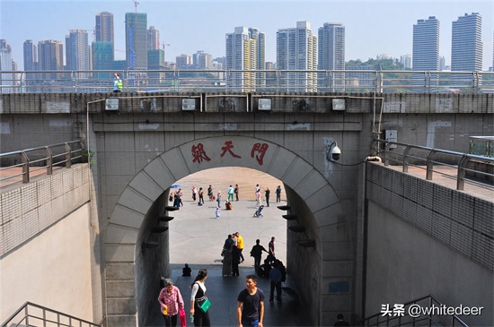 重庆地标 - 朝天门