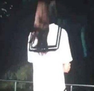​EXO边伯贤自曝女装图，清纯小妹你好美哦！