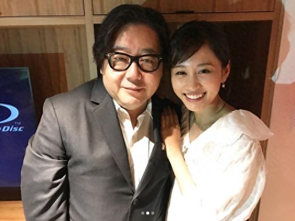 AKB新老成员为秋元康庆生，满屏的小仙女，你认识几个？