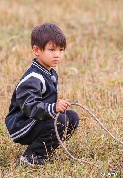 田亮儿子森碗的7秒记忆，太萌啦！小亮仔跟爸爸神相似！