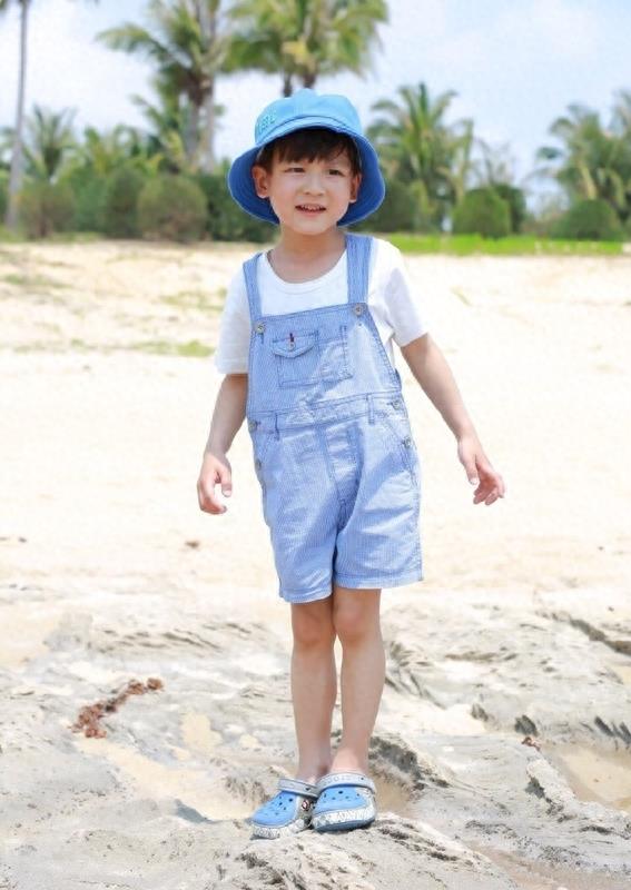 田亮儿子森碗的7秒记忆，太萌啦！小亮仔跟爸爸神相似！