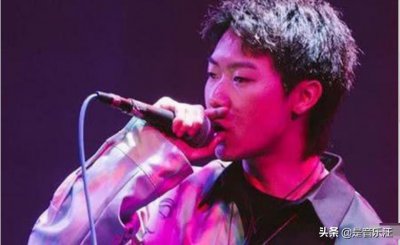 ​说唱歌手福克斯又出问题，群里公开怒怼老粉，惹大量网友心寒脱粉