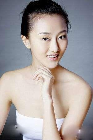 刁琳琳成熟大气，纯熟的演技使她获得大量的赞誉