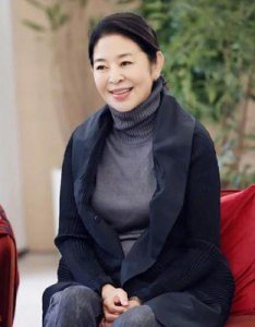 ​倪萍的婚姻生活：结过几次婚，第一任丈夫是谁？