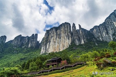 ​湖北恩施旅游必去十大景点，有哪些好玩的地方，周边自驾游好去处