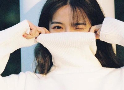 ​刚认识的女朋友送什么礼物好