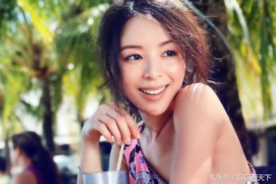 ​女神张静初男友是谁？二人甜蜜约会，男方被赞“贴心好男友”