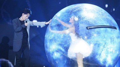 ​丁世光香港首唱，亚洲流行音乐节日本歌手夺冠