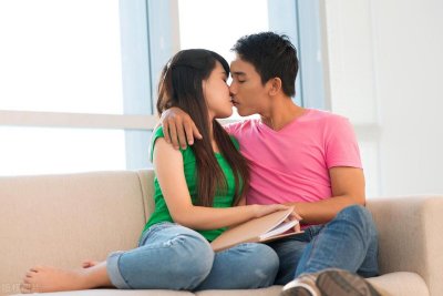 ​搞婚外情的男人到底思念不思念第三者？理解了人性后，就清醒了