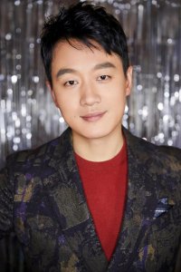 ​演员佟大为个人资料简介（佟大为一夜成名背后的辛酸故事）