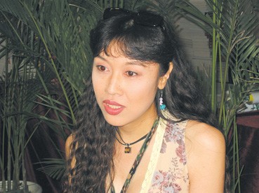 中国变性第一人张克莎近照现在过得怎么样?张克莎变性前男人照片