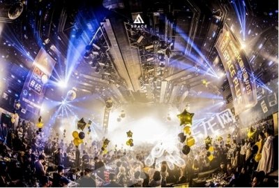 ​重庆第一家百大俱乐部SPACE PLUS 点燃庆功狂欢夜