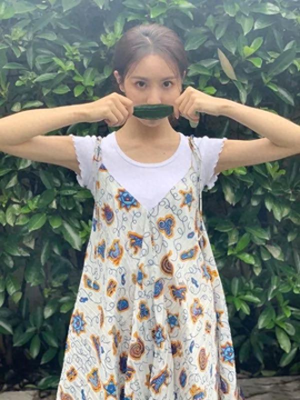 赖雨濛手机壁纸图片照片合集，可可爱爱的仙女小姐姐来啦