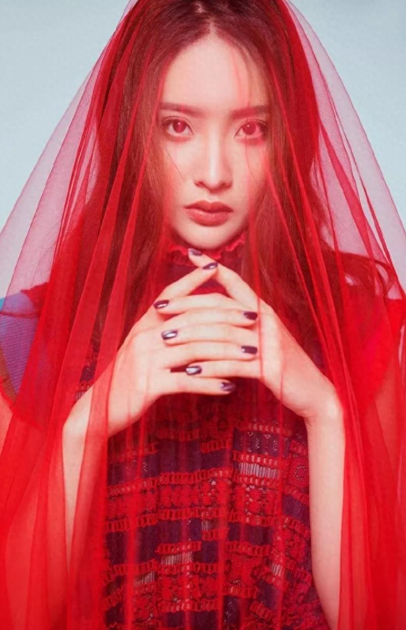 赖雨濛手机壁纸图片照片合集，可可爱爱的仙女小姐姐来啦