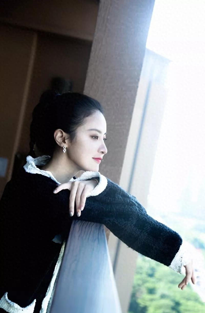 赖雨濛手机壁纸图片照片合集，可可爱爱的仙女小姐姐来啦