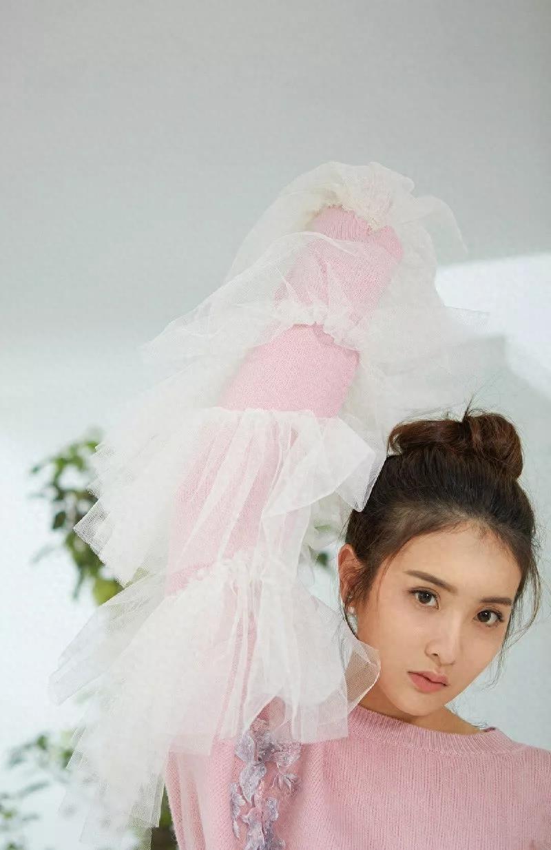 赖雨濛手机壁纸图片照片合集，可可爱爱的仙女小姐姐来啦