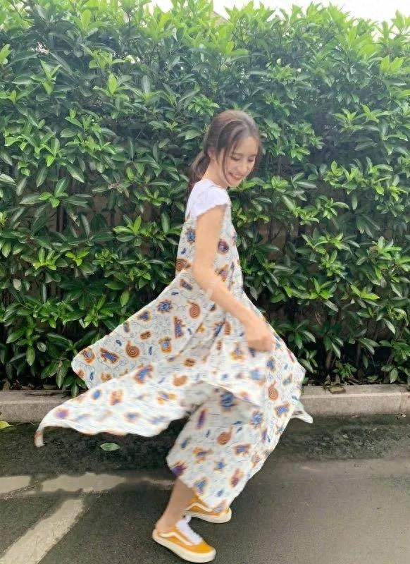 赖雨濛手机壁纸图片照片合集，可可爱爱的仙女小姐姐来啦