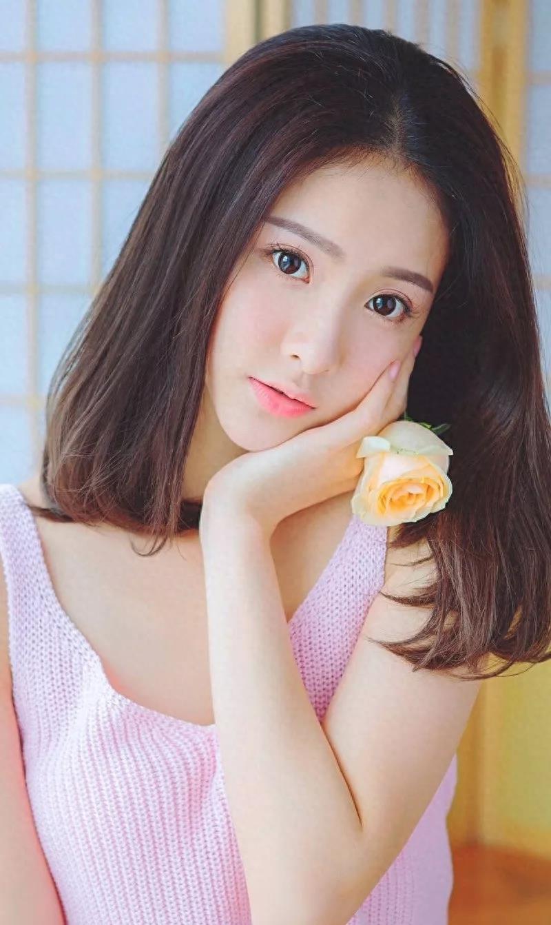 赖雨濛手机壁纸图片照片合集，可可爱爱的仙女小姐姐来啦