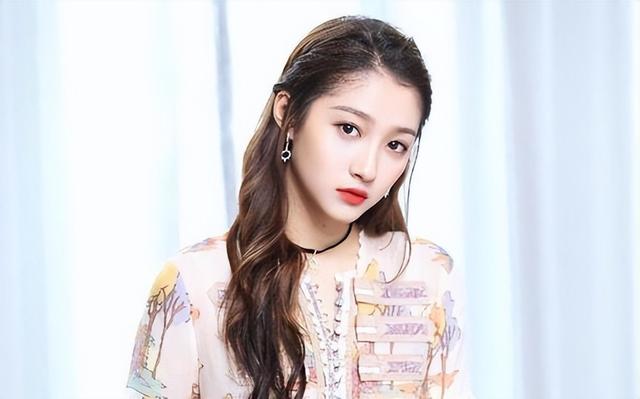 鹿晗原名真实资料(鹿晗家庭背景曝光)(5)