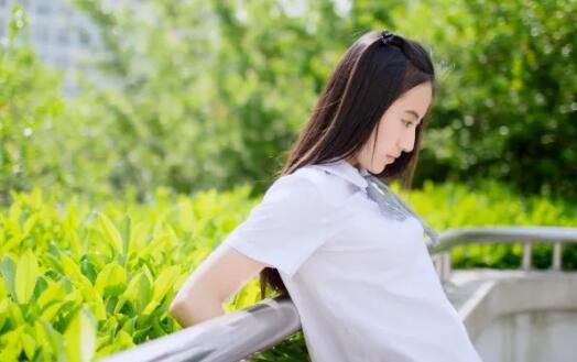 根据性格追姐姐类型的女生