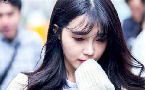 怎么和自己喜欢的女生聊天,和女生qq聊天技巧