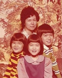 李小龙二姐李秋凤离世,李小龙唯一女儿李香凝深情悼念