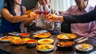 酒局连轴转,过节比上班还累,怎么破?