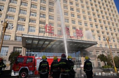 邯郸市中心医院东区举办“消防演练及疏散”演练