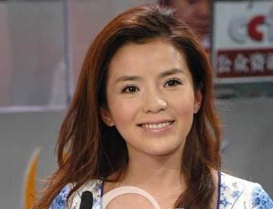 央视主持人朱迅再患癌症，自爆已经退出央视？