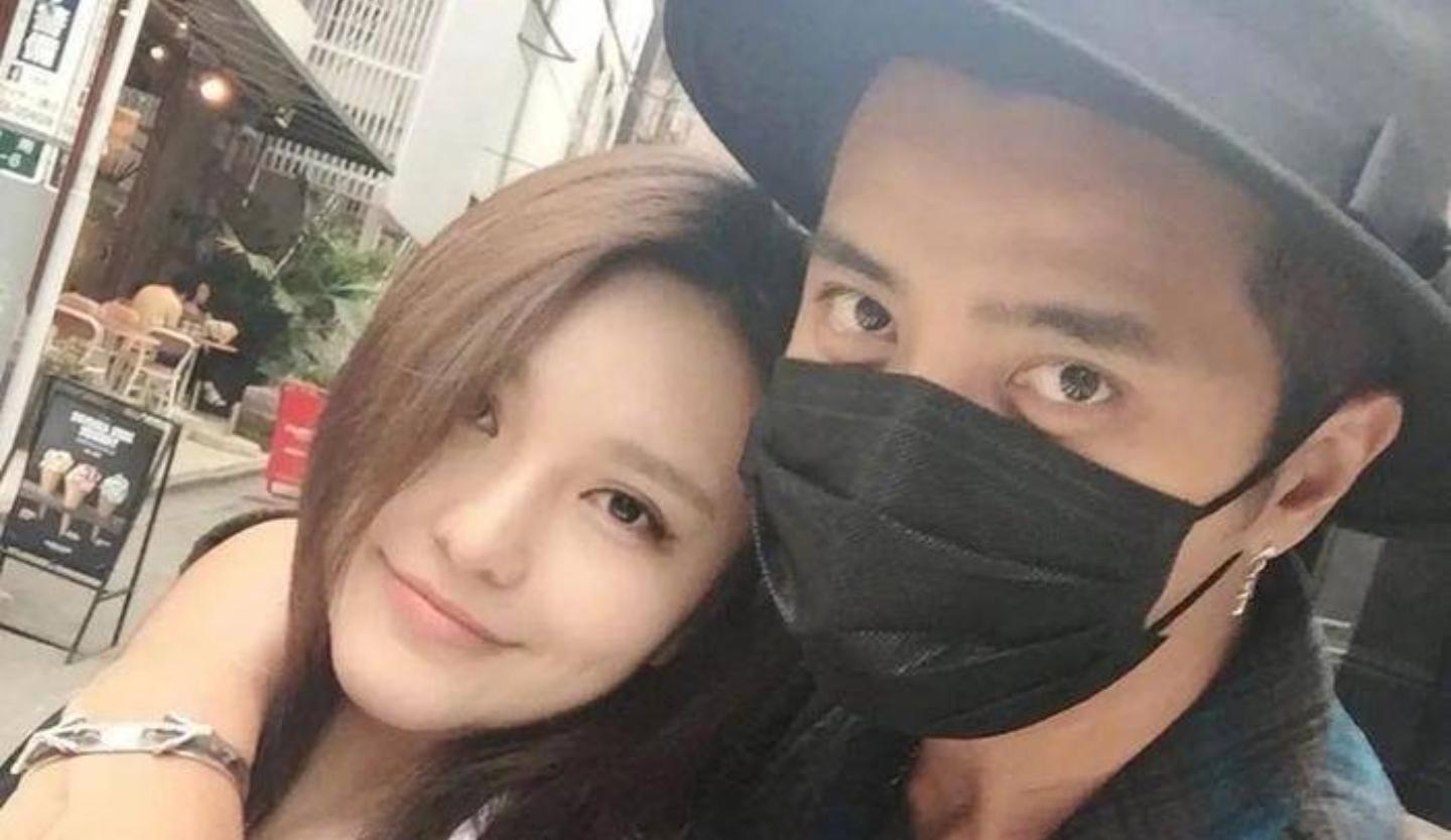 曝罗志祥和周扬青疑复合，男方刮腋毛上热搜，意外暴露女方同款手镯