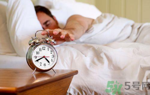 女生早上恋床好不好？早上可以恋床吗？