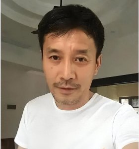 ​演员田小洁：从工人到演员，娶女神江珊当老婆，事业和爱情双丰收