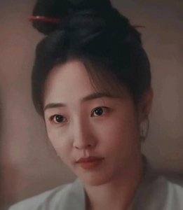 ​白百何：从青春女神到实力派演员，她的坚持与转型