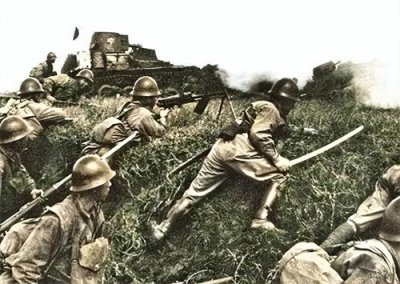 ​抗战中日军步兵分队、小队、中队各有多少人，装备什么武器