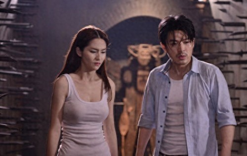 《肉蒲团》女主蓝燕近照,曾是新红楼梦黛玉候选,家庭背景很强大