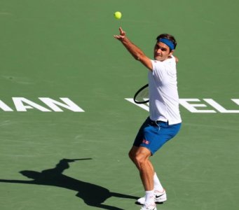 ​网坛名将费德勒生有两对双胞胎，妻子身材渐走样，却还是相亲相爱