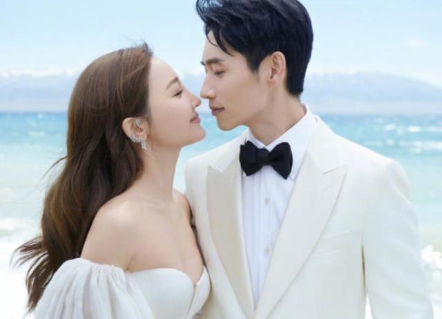 魏晨结婚最正确的打开方式 魏晨七夕情人节晒婚纱照秀恩爱(4)