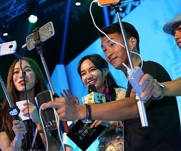 探灵主播阿科现在怎么样了 遇到鬼被吓摊吓疯了吗