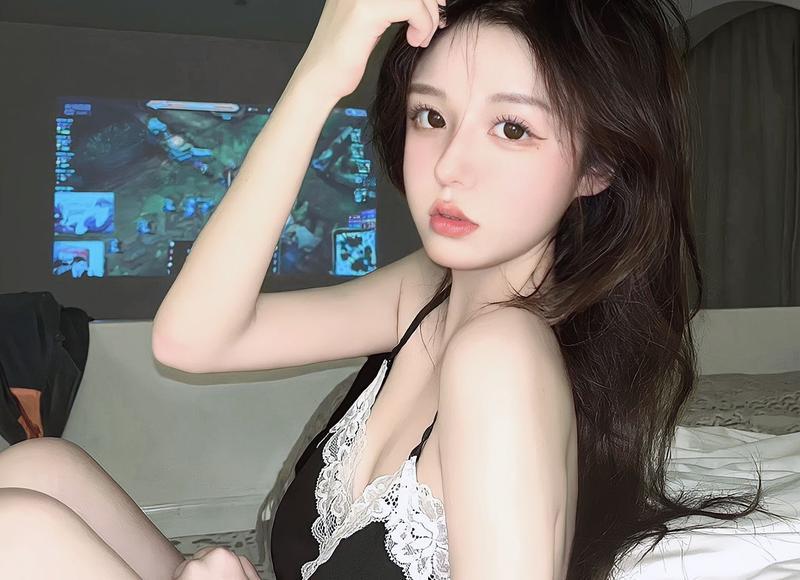 少女浴室死亡二十天（浴室死亡二十天图片）