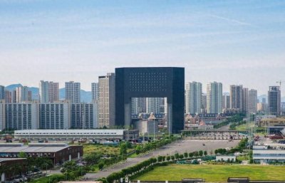 ​产城发展提速，西永崛起成现代化新城