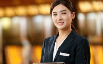 ​凌晨为何酒店前台说没房间 想推荐高价位房间(提高经济收入)