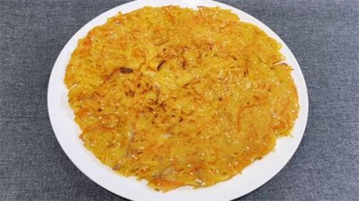 ​早餐不用出去买了，教你最简单土豆饼做法，外酥里软，孩子...