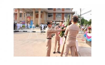 ​年龄大就要接受相亲吗？年龄大找对象就要相亲吗？