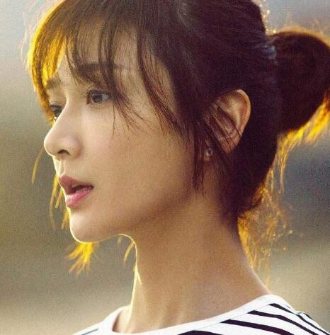 光荣时代白玲扮演者是谁 她和郑朝阳最后会在一起吗