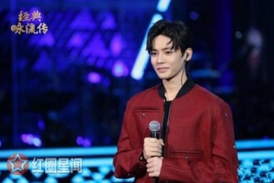 ​经典咏流传侯明昊哪一期侯明昊演唱岁月不待人很有态度