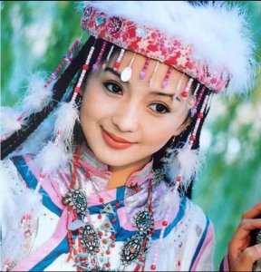 ​香妃刘丹:27岁死于车祸，母亲悲痛欲绝