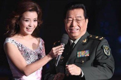 ​李双江年薪多少李天一豪车豪宅一大堆能够支撑的起